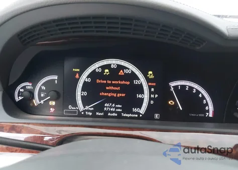 2013 Mercedes-Benz S 550 из США, поврежденный, VIN WDDNG7DB0DA496526